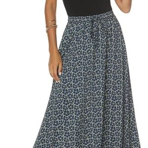 NWOT Bluetime Long Chiffon Elastic Waist Maxi Skirt Draw String Size L